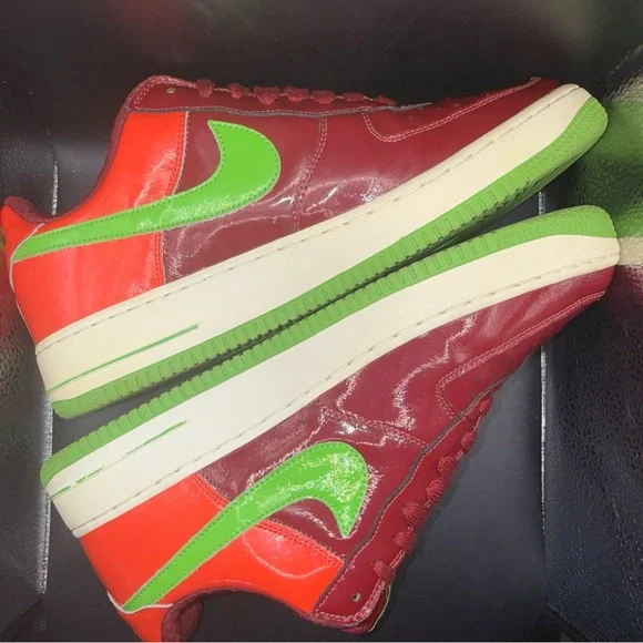 Size 11 - Nike Air Force 1 Premium Kiwi, 312945-631, Clean, No Box, Vintage Rare